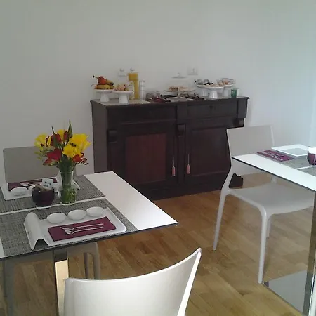 Frühstückspension Moma *