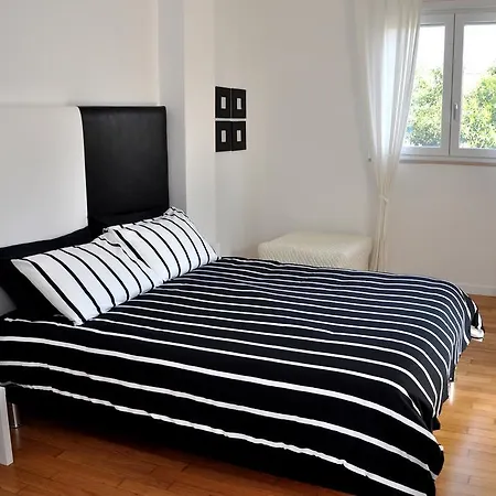 Moma Bed & Breakfast